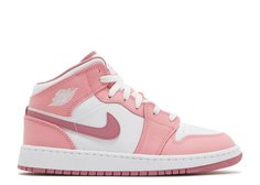 Кеды женские Nike DQ8423-616 розовые 38 EU