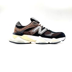 Спортивные кроссовки унисекс New Balance 9060 коричневые 38 EU