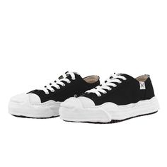 Спортивные кеды унисекс BearBones BubbleGum черные 40 RU