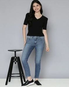 Джинсы женские Levis 67452637 синие S Levis®