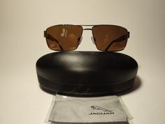 Солнцезащитные очки мужские Jaguar 37334 золотистые