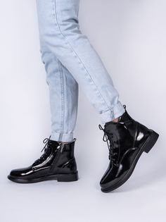 Ботинки женские Baden RJ168-052 черные 38 RU
