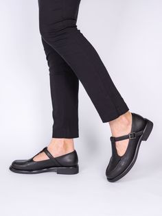 Туфли женские MADELLA XBW-41961-1A-SU черные 40 RU