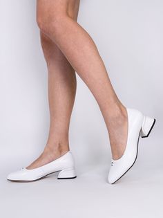 Туфли женские Baden HL036-011 белые 37 RU