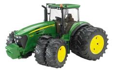 Трактор Bruder John deere 7930 с двойными колёсами