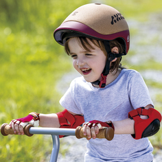 Детский спортивный защитный шлем, красный Hape E1098_HP