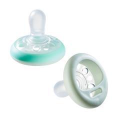 Соска-пустышка силиконовая Tommee Tippee, Breast-like, 0-6 мес, 2 шт