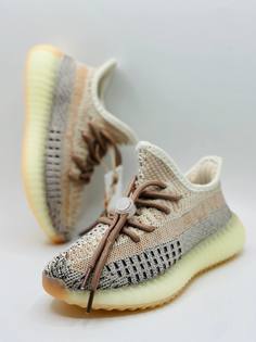 Кроссовки детские Adidas Yeezy Boost, бежевый, 36