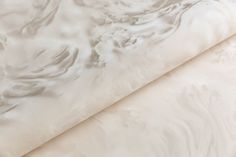 Обои винил на флизелине Kerama Marazzi Буазери, база бежевый серебристый, рисунок Ткань