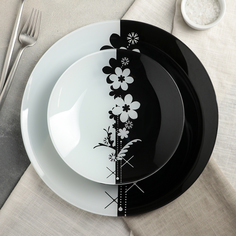 Сервиз столовый на 6 персон «Ромашки», 7 предметов: 6 тарелок d=20 см, 1 тарелка d=30 см Ni Na Glass