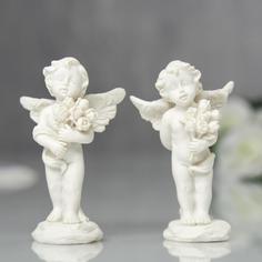 Сувенир полистоун "Ангелочек с букетом роз" МИКС 7,2х4,5х2,8 см No Brand