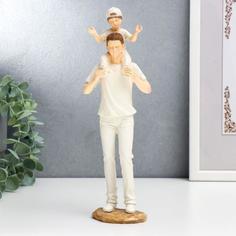 Сувенир полистоун "Отец и сын" 25,5х6х8,5 см No Brand