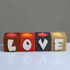 Подсвечник для интерьера 4 шт с надписью LOVE, цвет: "Микс", аромат: ягодно-фруктовый микс No Brand