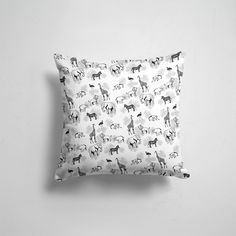Подушка декоративная 45х45см Звери Разные звери Африканские животные 365home