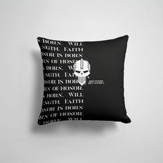 Подушка декоративная 45х45см Геймерам Warhammer Боевой клич Железные войны 365home