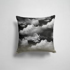 Подушка декоративная 45х45см Популярные иллюстрации Астрономия космос Cloudy Night 365home