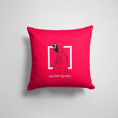 Подушка декоративная 45х45см Игра в кальмара стражник квадрат 365home