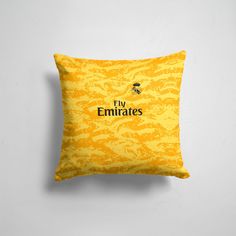 Подушка декоративная 45х45см Футбол Real Madrid Courtois gk home 19 20 365home