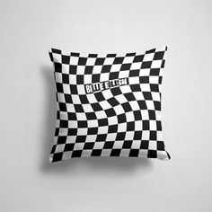 Подушка декоративная 45х45см Разная музыка Billie Eilish 365home
