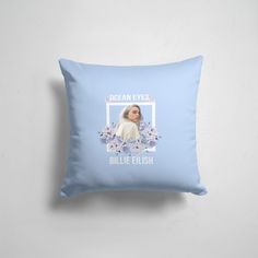 Подушка декоративная 45х45см Знаменитости Музыканты и исполнители Billie Eilish 365home