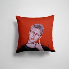 Подушка декоративная 45х45см Rap Machine Gun Kelly Белые глаза 365home