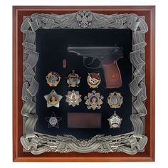 Панно "Пистолет Макаров с наградами СССР" 44х40 см No Brand