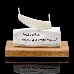 Статуэтка из рога лося "Не пили мужа" No Brand