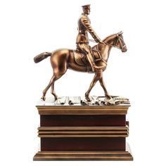Деревянная резная скульптура "Жуков на коне". Высота 53 см No Brand