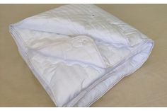 Одеяло Sterling Home Textile БАМБУК "4-сезона" 170x205, сатин, 2-х спальное