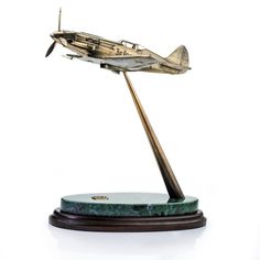 Статуэтка самолет Миг-3 1/32 Пятигорская Бронза 11857