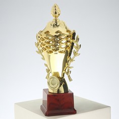 Кубок 184c, наградная фигура, золото, подставка пластик, 21 × 9 × 6.5 см Командор
