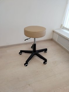 Стул мастера ARTSTEEL бежевый 60x36x60 см