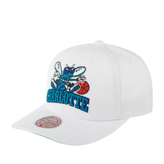 Бейсболка Mitchell&Ness HHSS5460-CHOYYPPPWHIT Charlotte Hornets NBA белая, one size