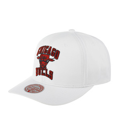 Бейсболка унисекс Mitchell&Ness HHSS5717-CBUYYPPPWHIT Chicago Bulls NBA белая, one size