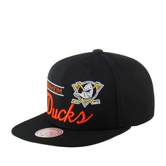 Бейсболка унисекс Mitchell & Ness 6HSSLD21213-ADUBLCK Anaheim Ducks NHL черная, one size Mitchell&Ness