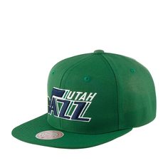 Бейсболка унисекс Mitchell & Ness 6HSSDX21129-UJAGREN Utah Jazz NBA зеленая, one size Mitchell&Ness