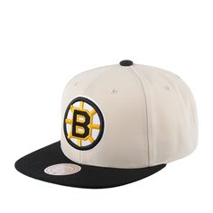 Бейсболка унисекс MITCHELL NESS 6HSSSH22085-BBNOFWH Boston Bruins NHL бежевая, one size Mitchell&Ness