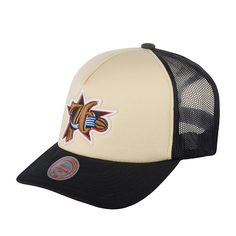 Бейсболка унисекс MITCHELL NESS 5HSSSH21323-P76OFWH Philadelphia 76Ers NBA бежевая/черная Mitchell&Ness