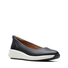 Туфли женские Clarks 26159096 черные 38 EU