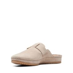 Сабо женские Clarks 26169953 бежевые 36.5 EU
