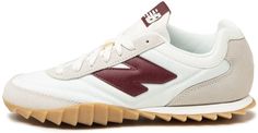 Кроссовки унисекс New Balance RC30 бежевые 8 US