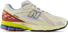 Кроссовки унисекс New Balance 1906 бежевые 5.5 US