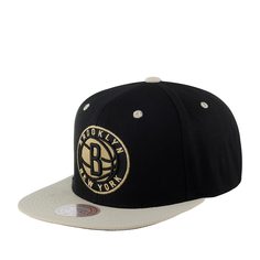 Бейсболка унисекс MITCHELL NESS 6HSSMM21133-BNEBLCK черно-бежевая one size Mitchell&Ness