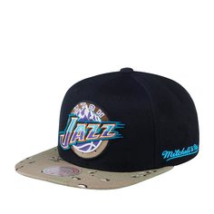 Бейсболка унисекс MITCHELL NESS HHSS1101-UJAYYPPPBLCK Utah Jazz NBA черная / коричневая Mitchell&Ness