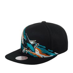 Бейсболка унисекс MITCHELL NESS 6HSSSH22087-SJSBLCK черная one size Mitchell&Ness