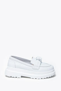 Лоферы женские Tofa 506160-5 белые 37 RU ТОФА