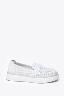 Лоферы женские Tofa 501165-7 белые 37 RU ТОФА