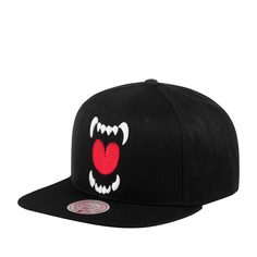 Бейсболка унисекс MITCHELL NESS 6HSSSH20054-MTIBLCK Minnesota Timberwolves NBA черная Mitchell&Ness