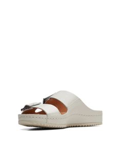 Сабо женские Clarks 26170059 белые 44 EU