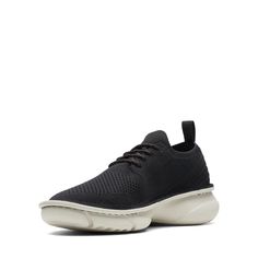 Кроссовки женские Clarks 26167343 черные 41 EU